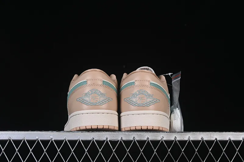 All categories Air Jordan Jordan series basketball shoes Air Jordan 1 Low Air Jordan 1 Low AJ1 Joe 1 Mi Orange low-top cultural and casual sneakers DC0774-130